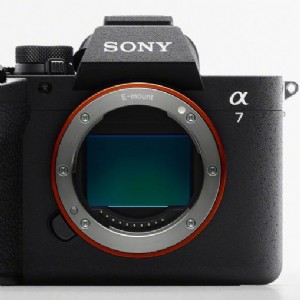 Sony 推出全片幅 α7 V