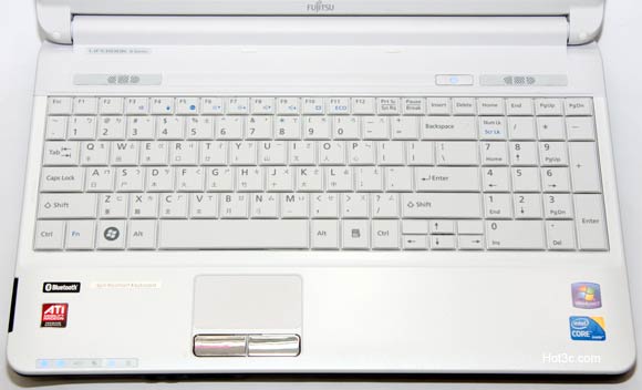 [Fujitsu] 15.6吋 Fujitsu AH530 評測